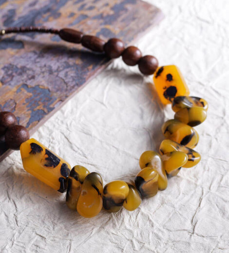 Yellow Animal Print Resin Bead Necklace