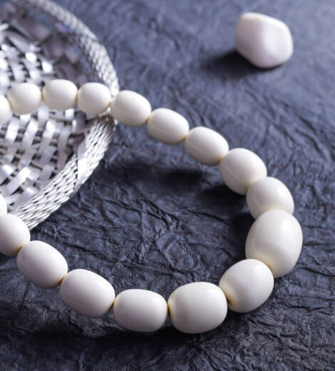 Resin Beads Necklace Set- White